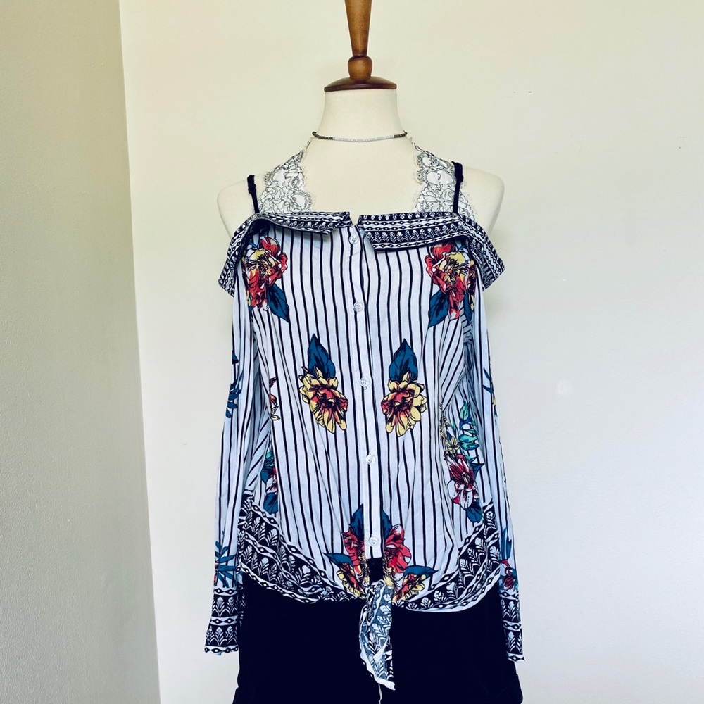 Flying Tomato Cold Shoulder Striped Floral Tie Top